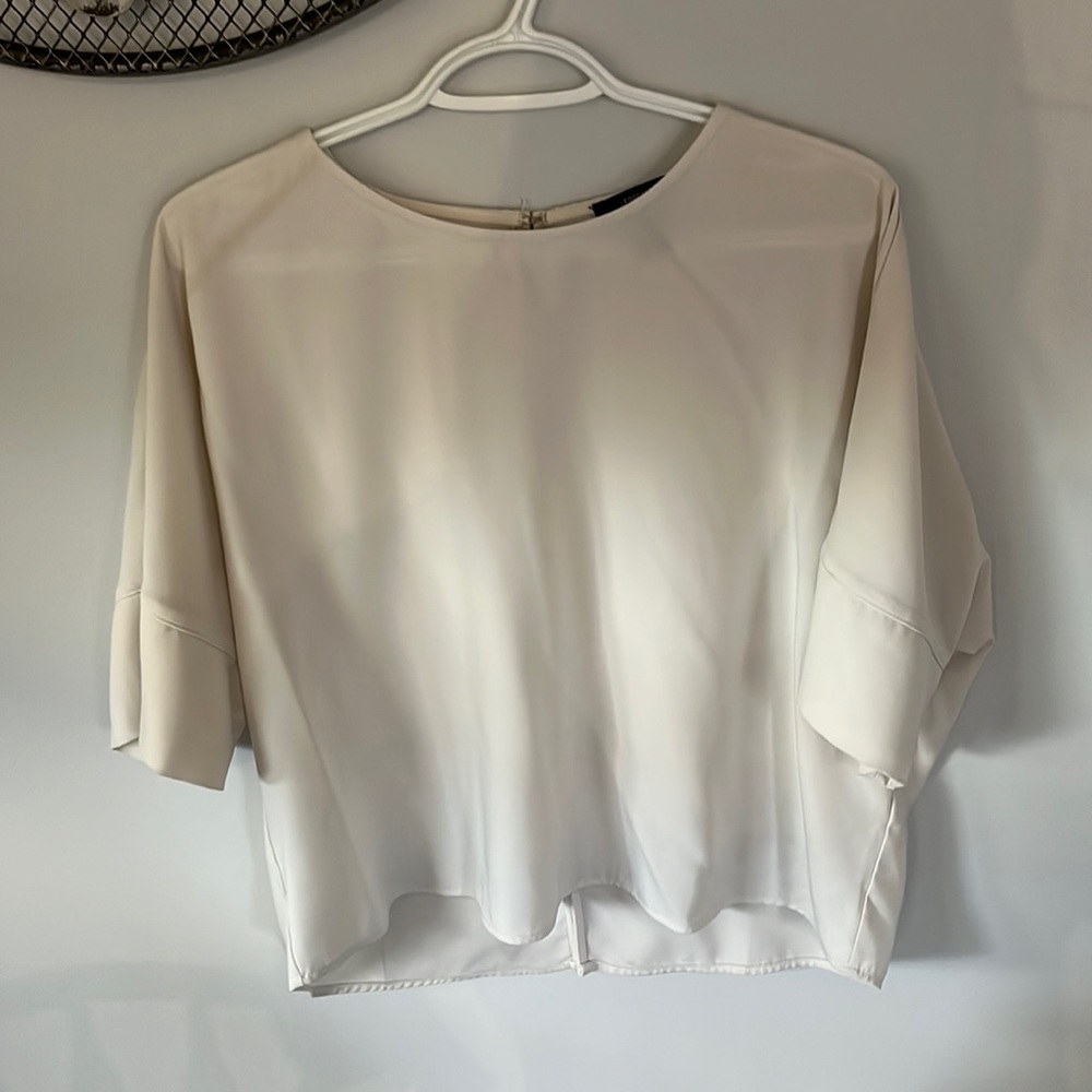 Forever 21 cropped shirt